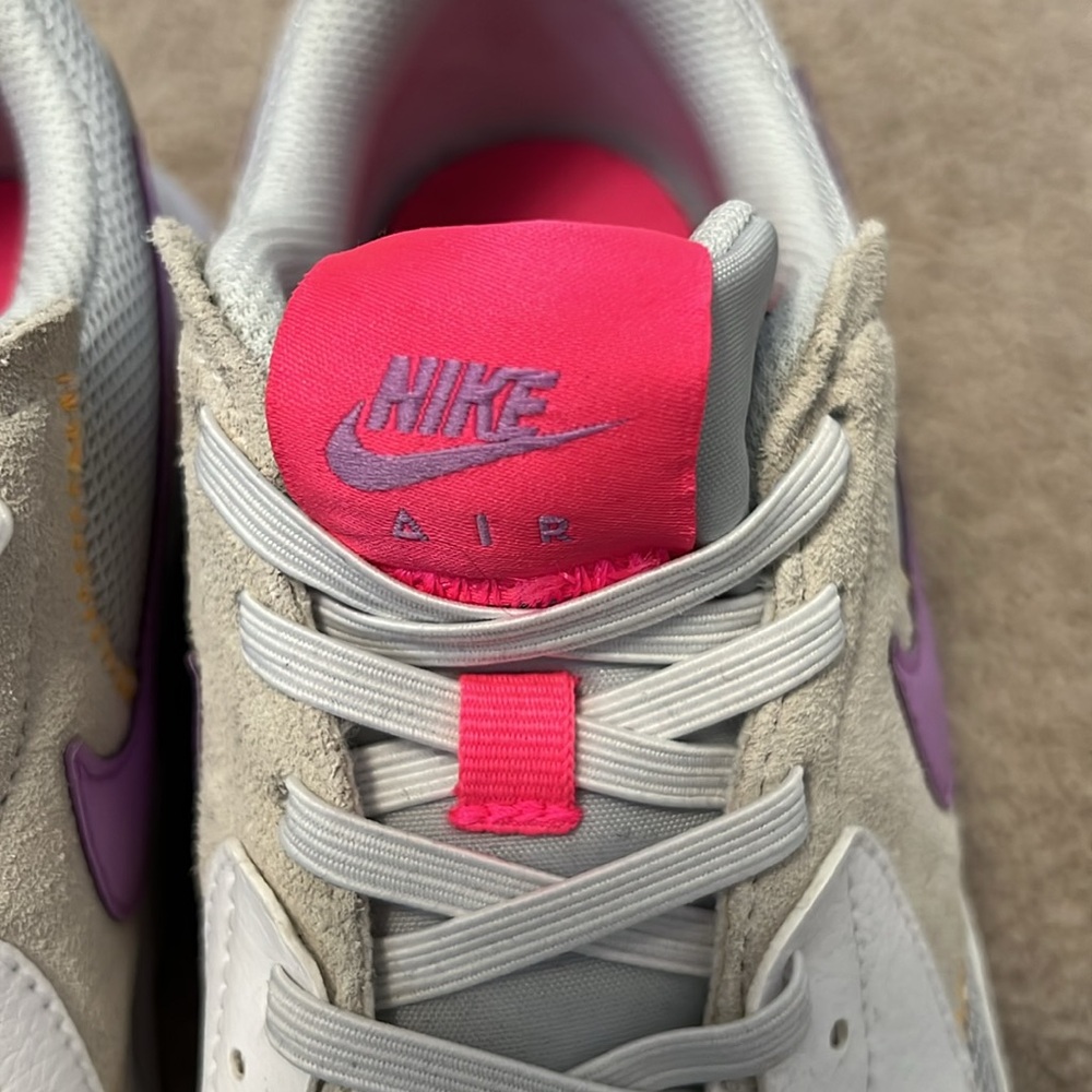 Nike AirMax - Picture 2 of 7